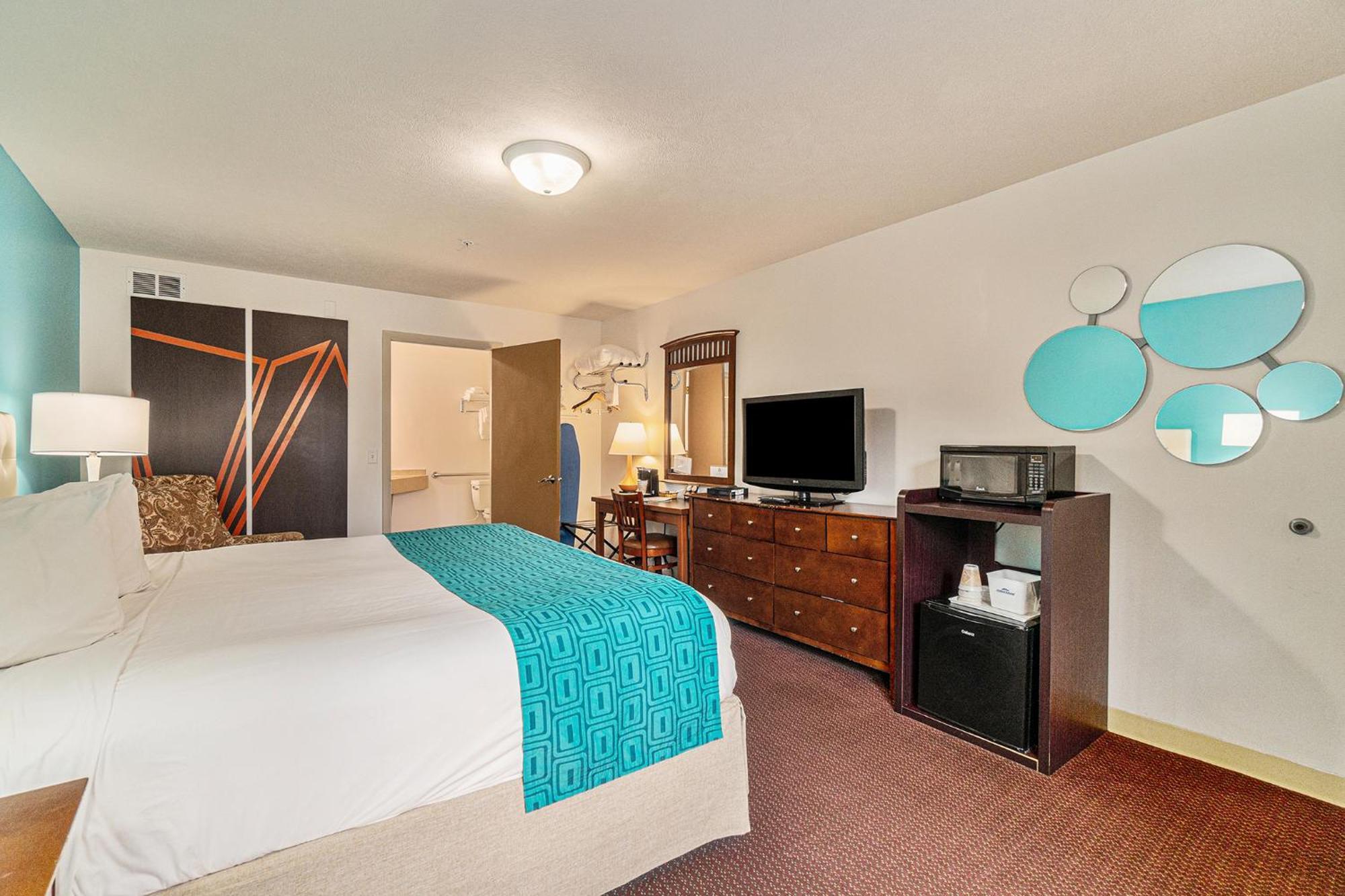 Howard Johnson By Wyndham Traverse City Eksteriør billede